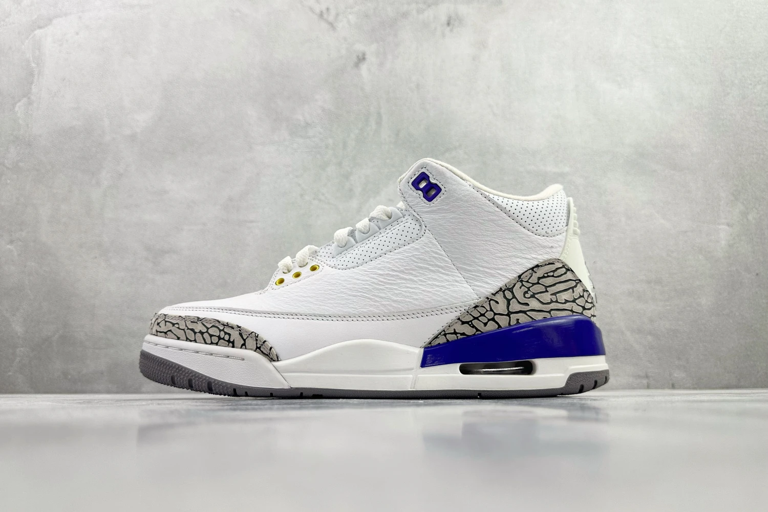 Air Jordan Retro – White, Yellow & Royal Blue Sneakers