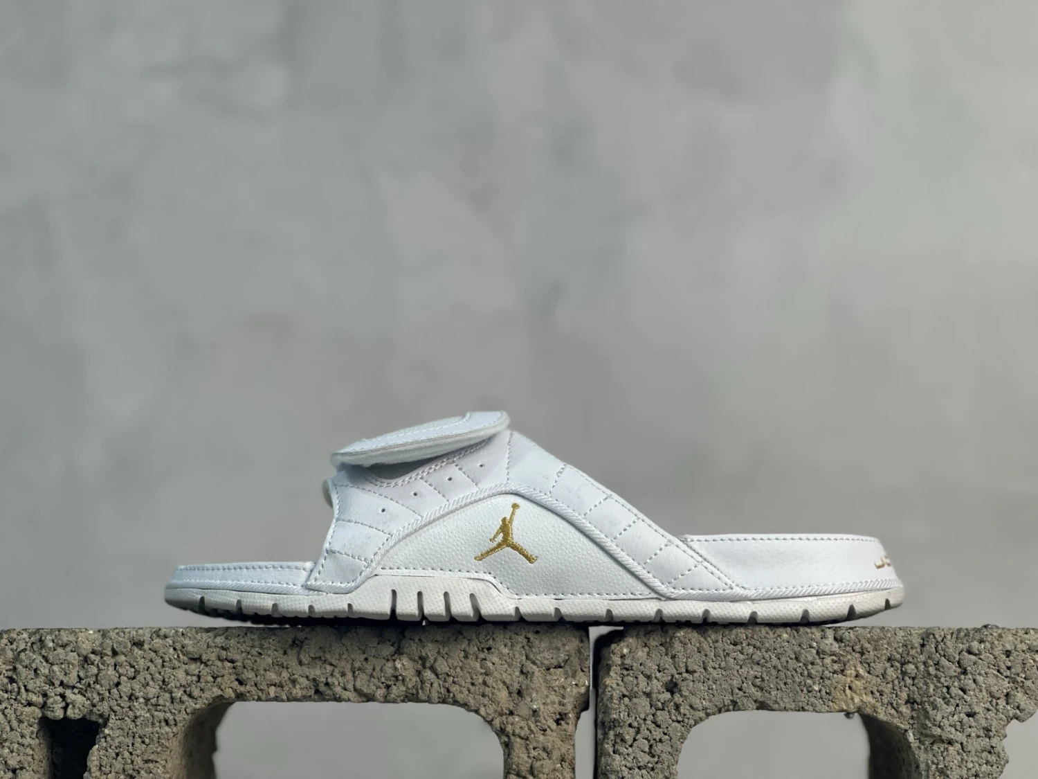 Jordan Hydro Slide "White & Gold" Comfort Sandals