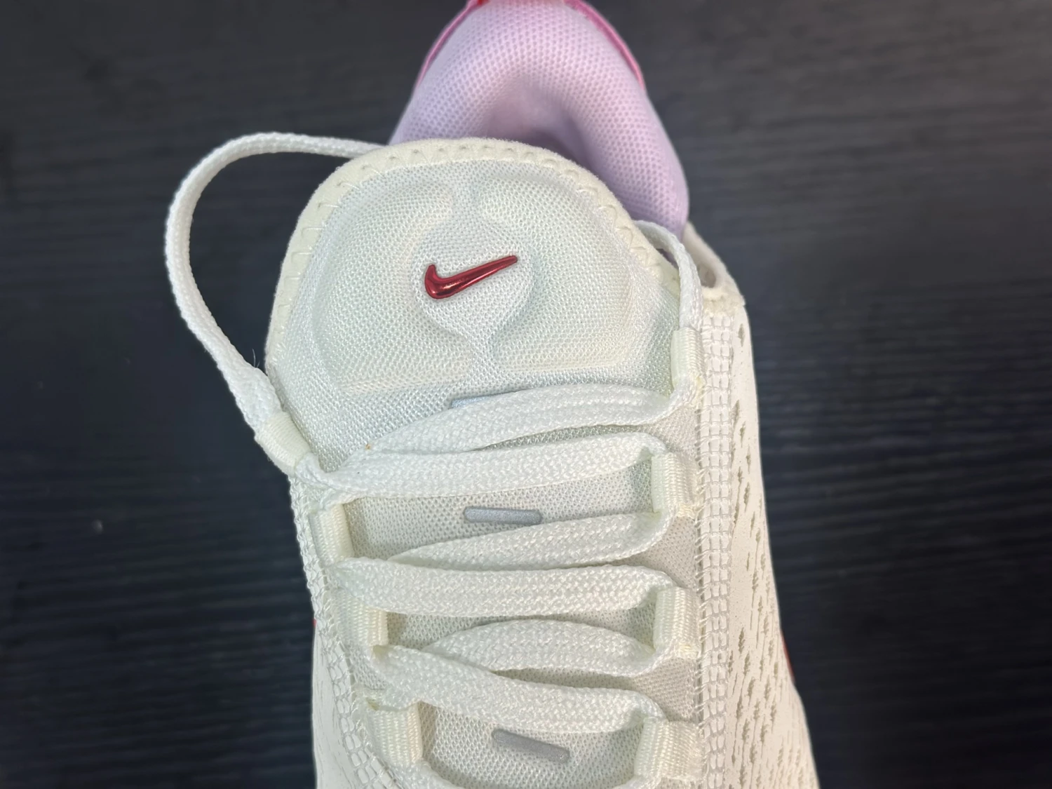 Nike Air Max 270 Sneakers – White & Pink