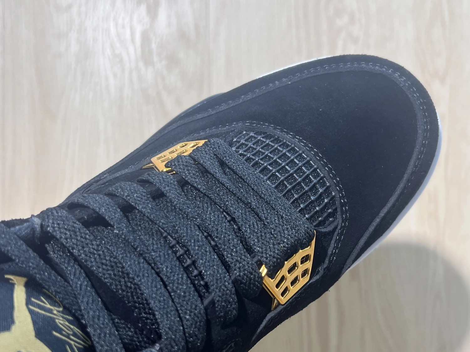 Air Jordan 4 Retro Black Gold Sneaker – Luxury Streetwear Edition