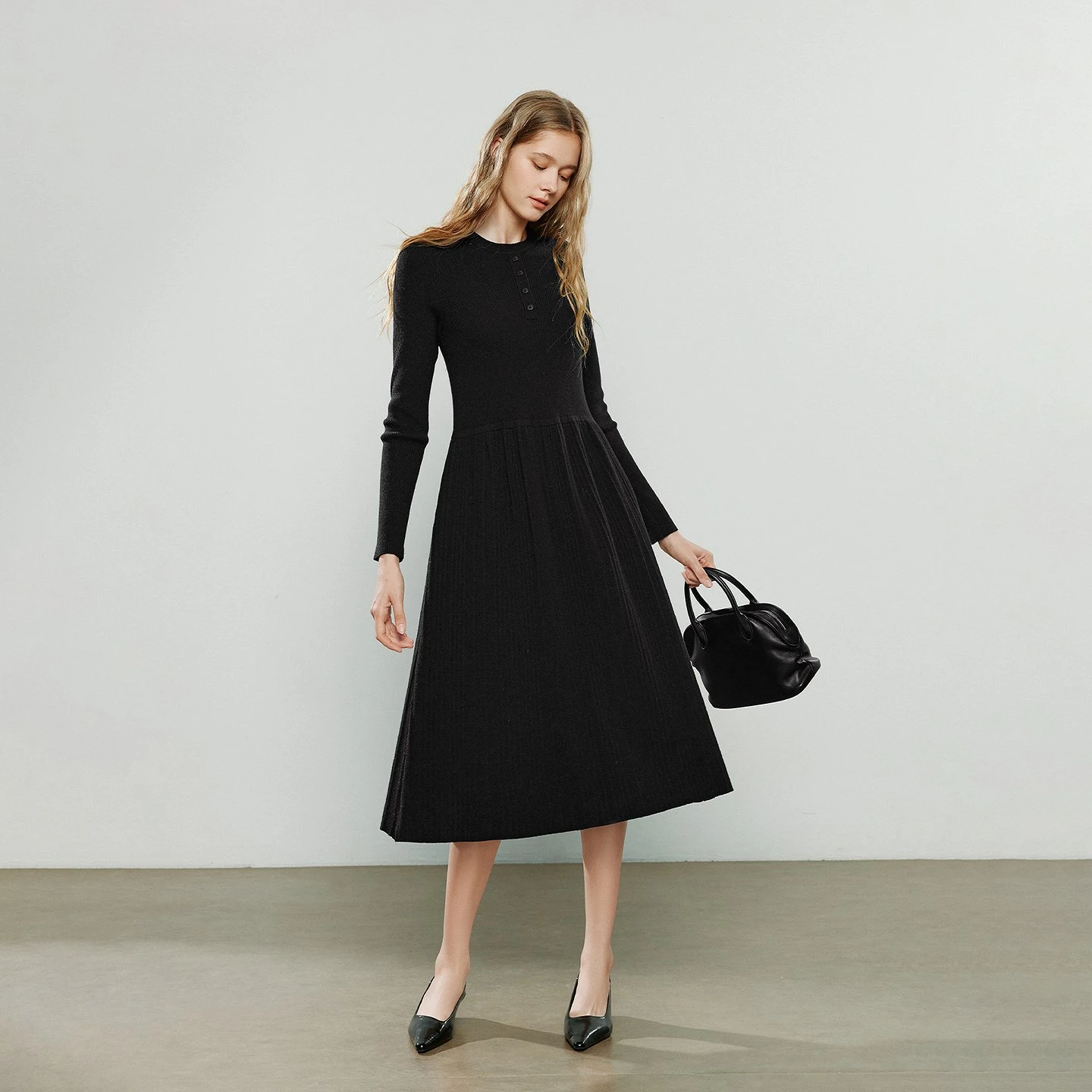 Women's Slim-Fitting A-Line Knitted Winter Office Dress