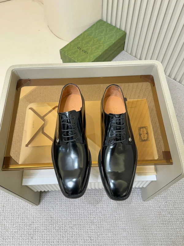 High-Shine Glossy Black Gucci Men's Leather Derby Shoes