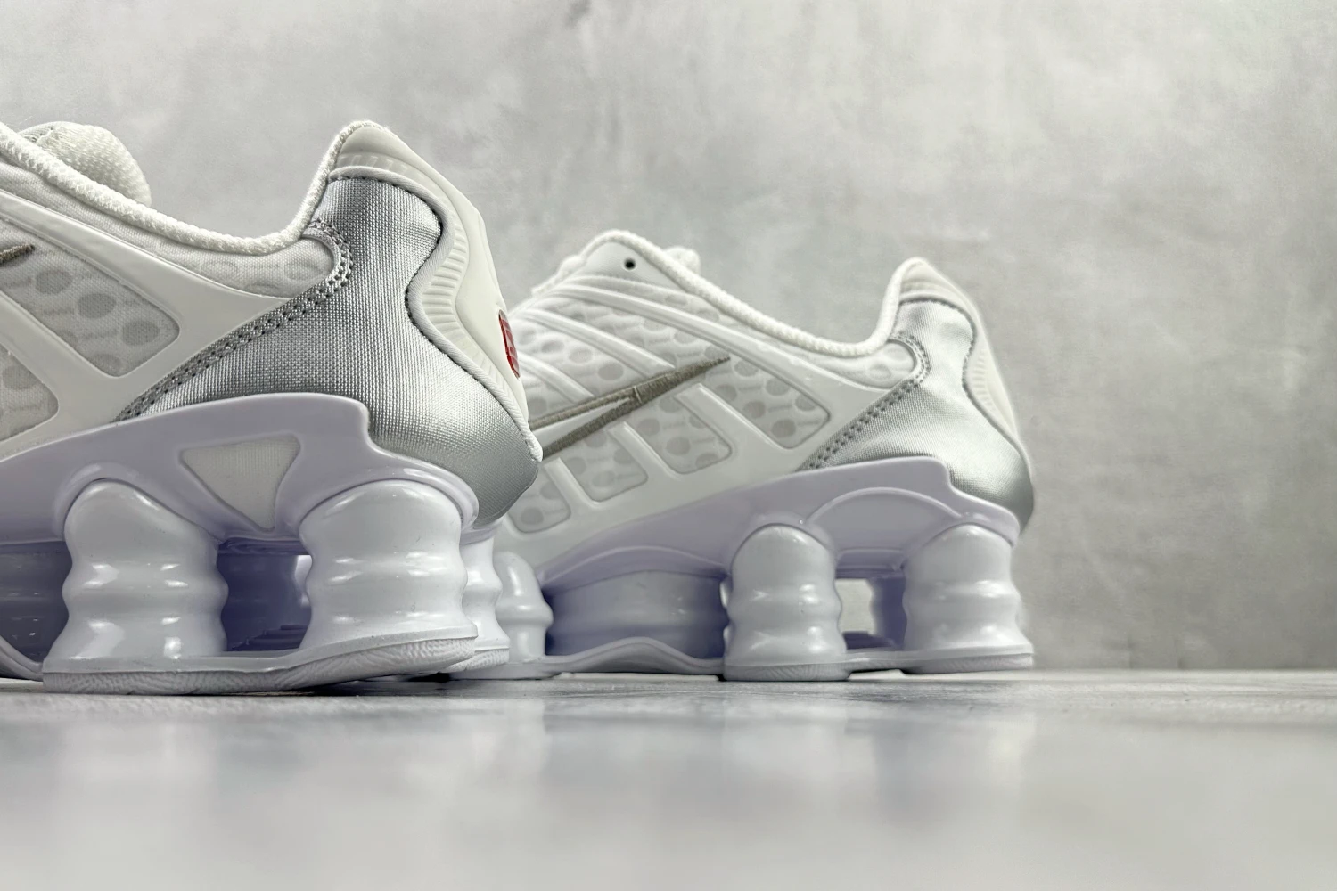 Nike Shox TL – White & University Red