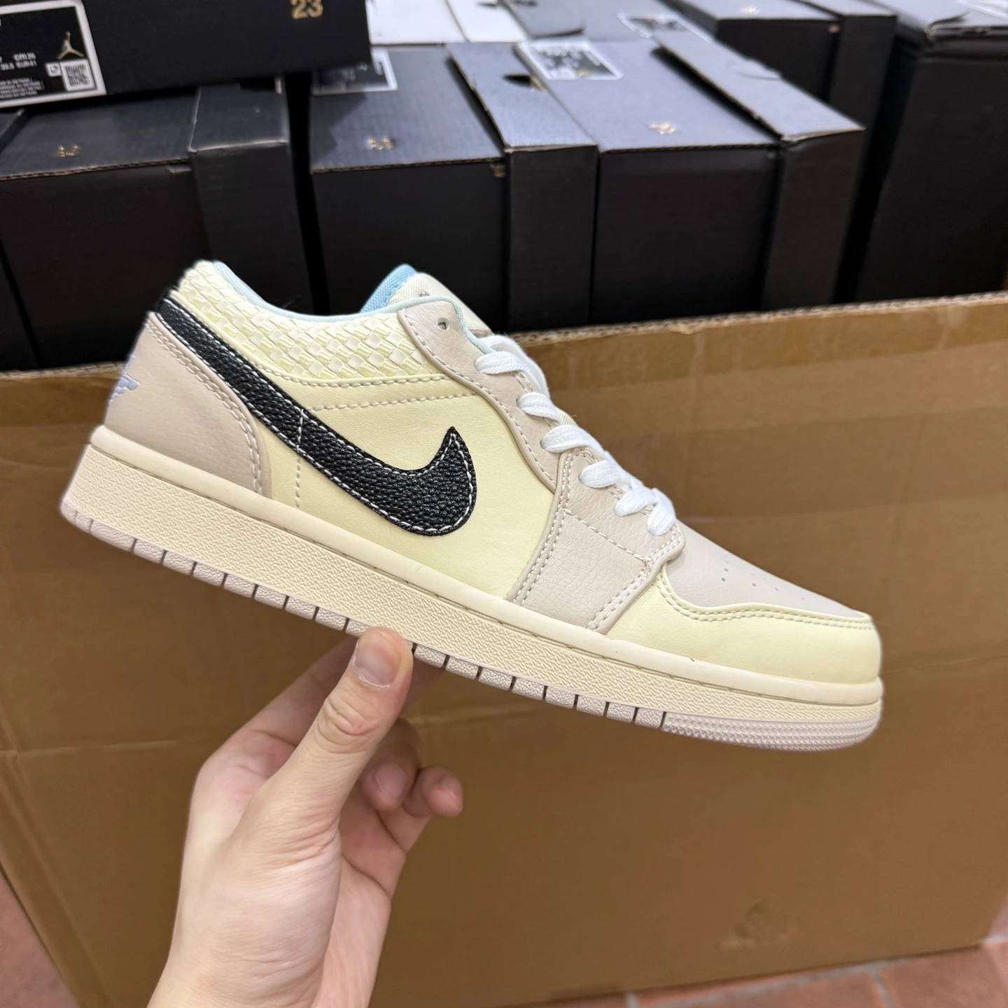 Air Jordan Low Premium Cream Edition