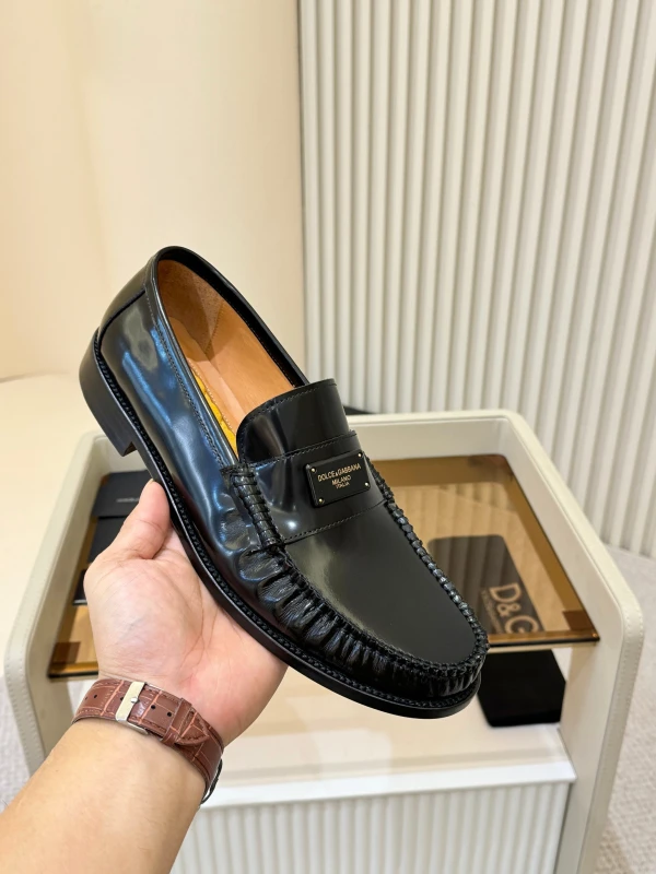 High-Shine Glossy Black Dolce & Gabbana Men's Leather Plaque Loafers
