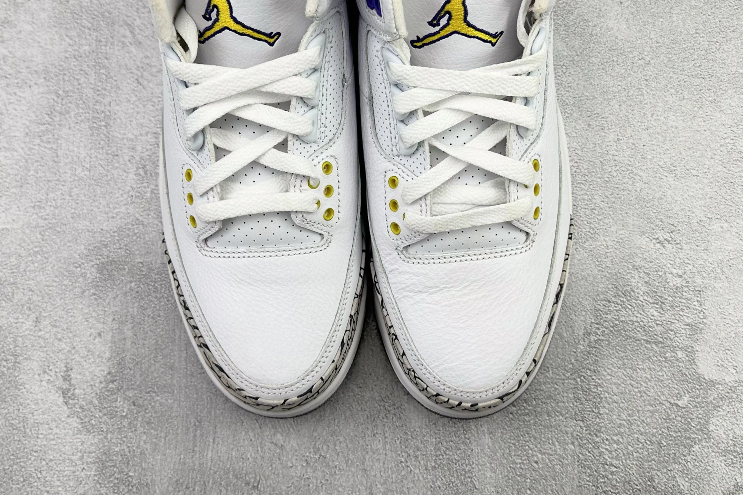 Air Jordan Retro – White, Yellow & Royal Blue Sneakers