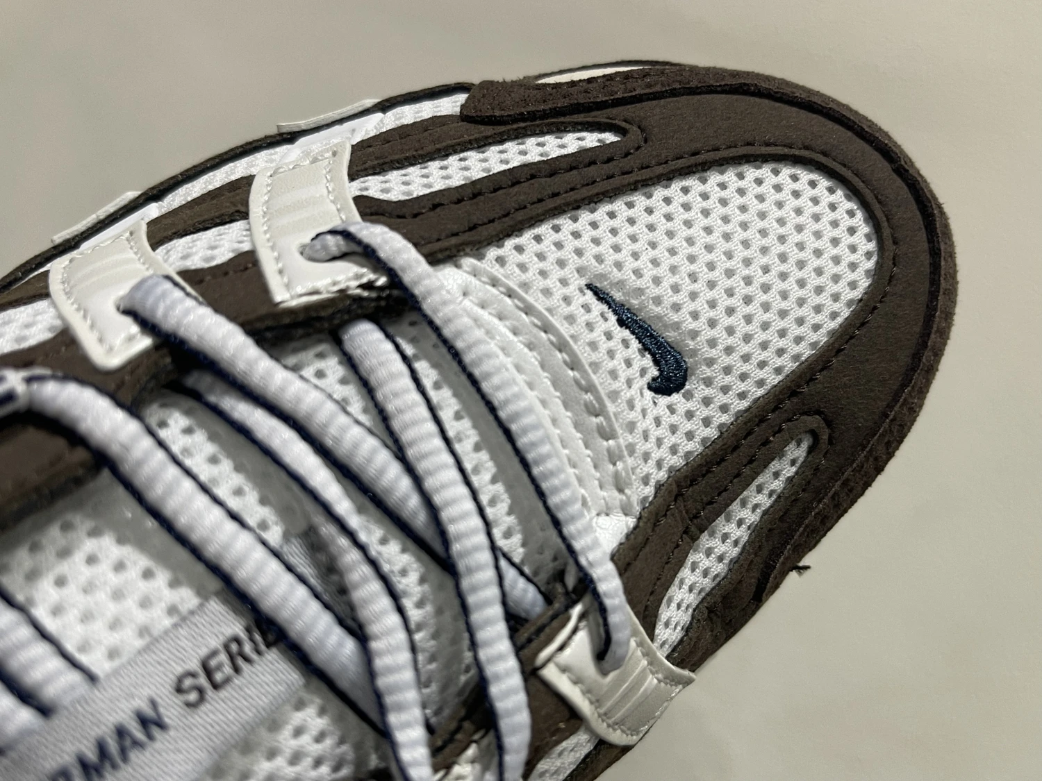 Nike Bomberman Series Sneakers – White, Dark Brown & Navy Blue