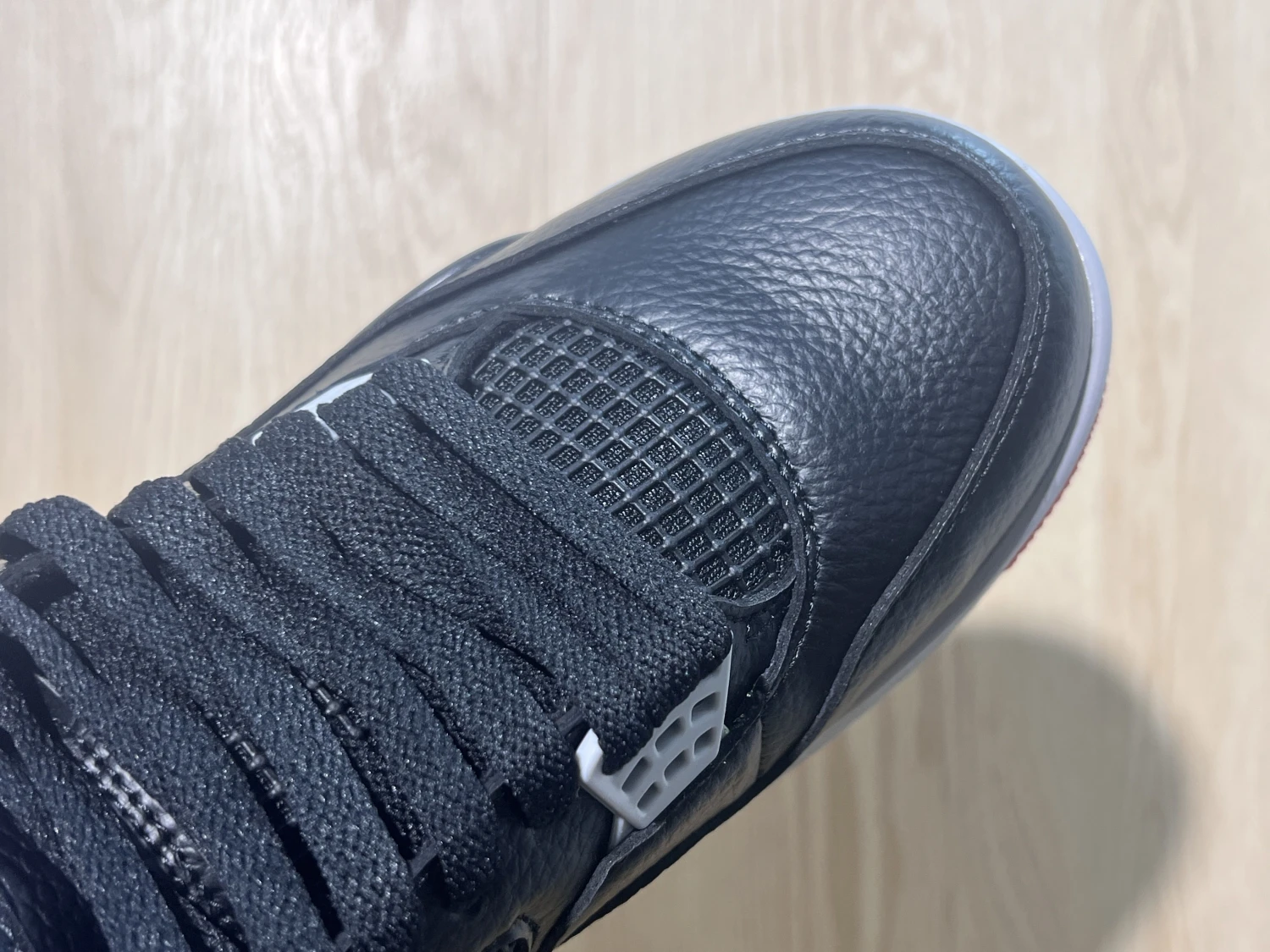 Air Jordan 4 Retro Bred Sneaker – Classic Black Red Edition