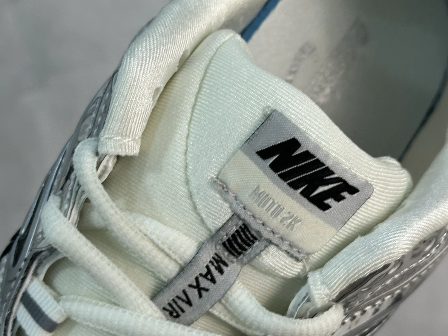 Nike Air Max Moto 2K – Grey, Metallic Silver & White