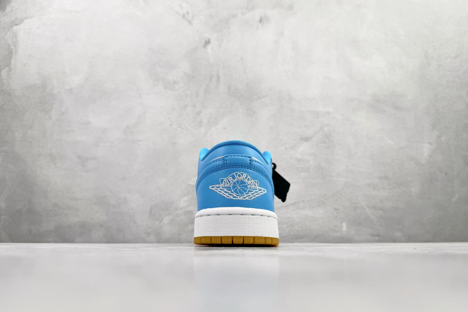 Air Jordan Low White University Blue