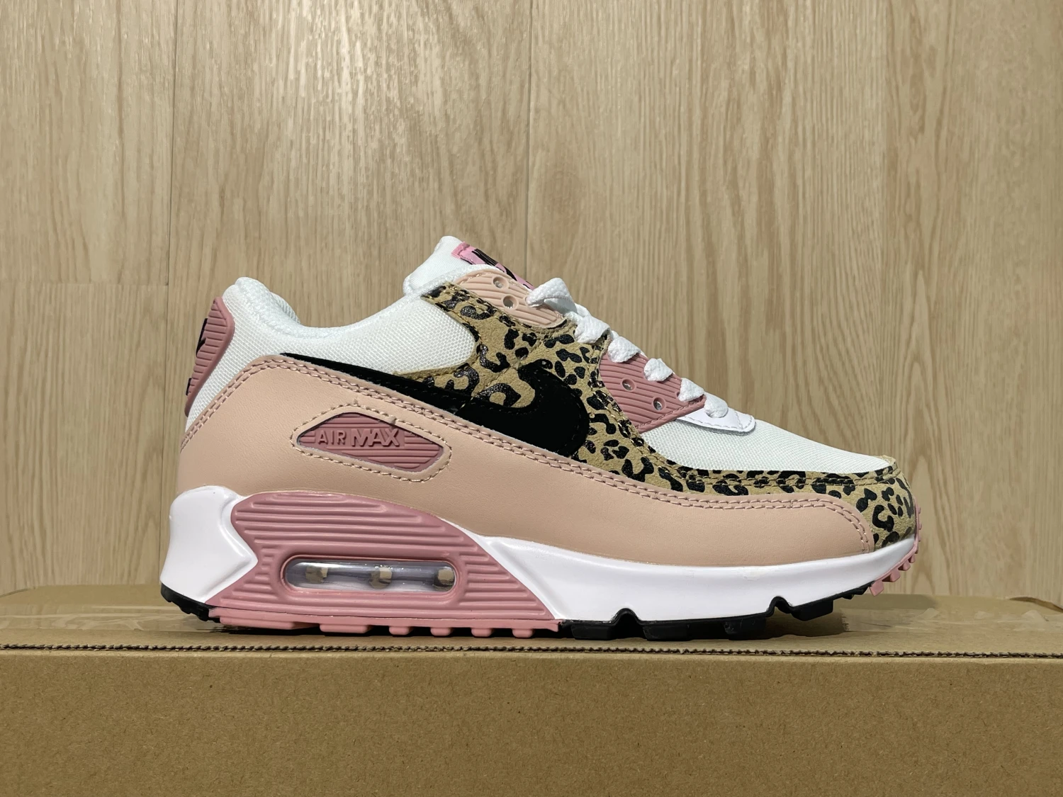 Nike Air Max 90 Leopard Pink Sneakers – Women’s Premium Animal Print Lifestyle Shoes