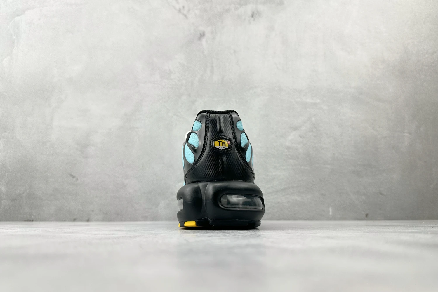 Nike Air Max Plus TN – Sky Blue, Black & White