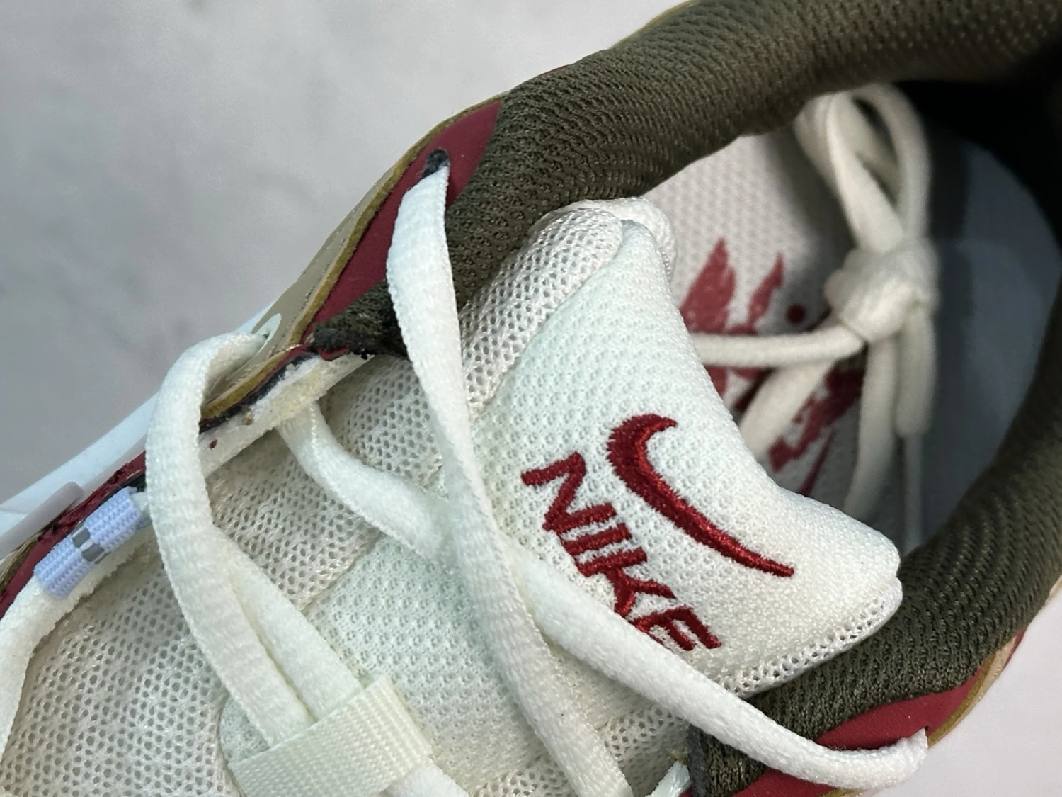 Nike Air Max Moto 2K – Cream, Khaki & Deep Red