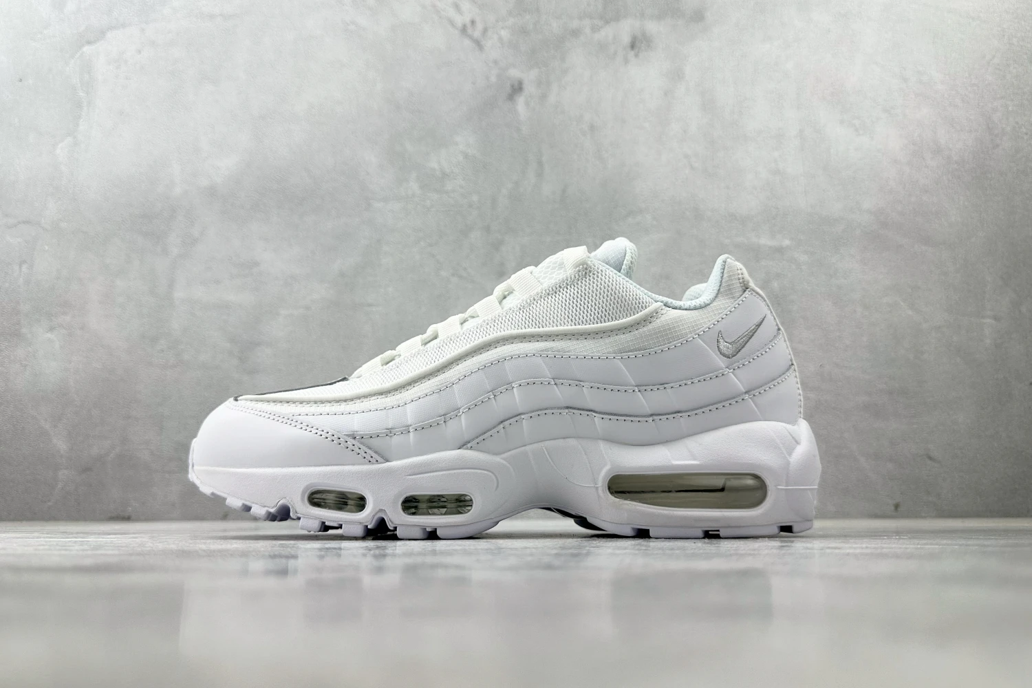 Nike Air Max 95 – Triple White