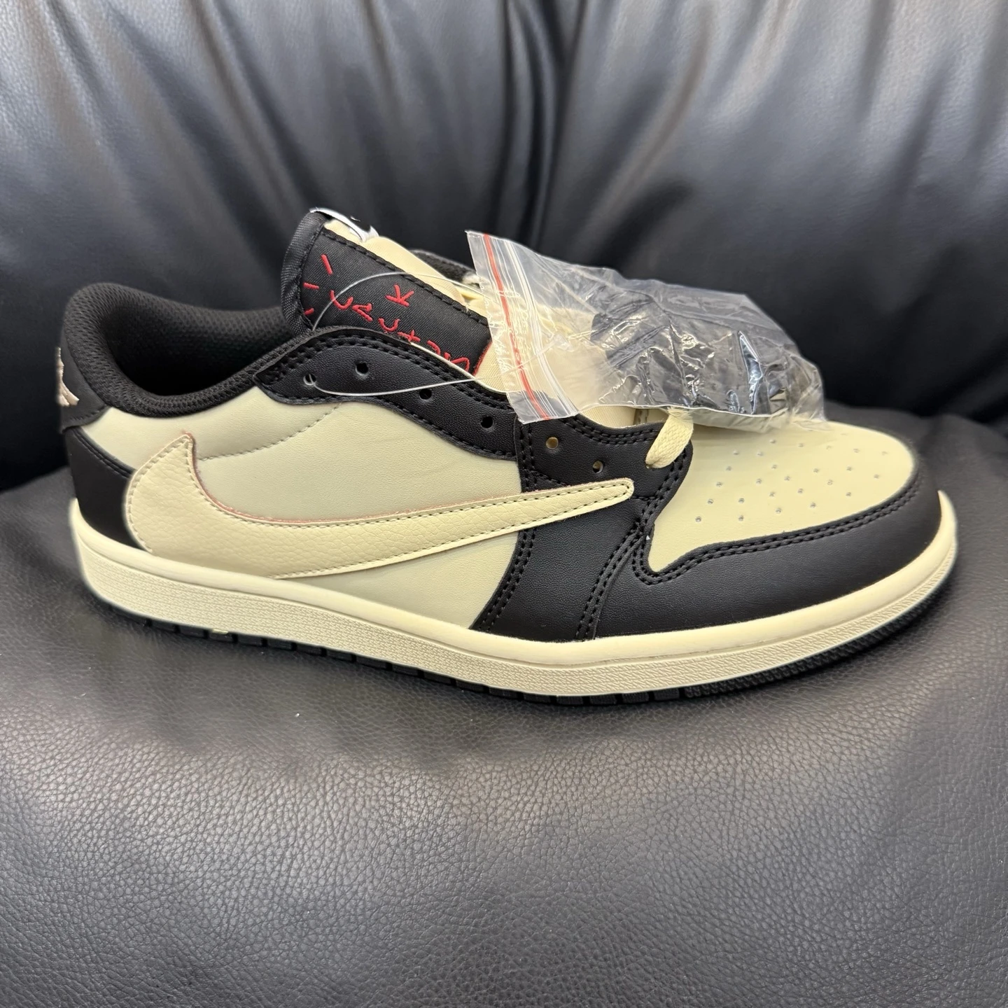 Nike Air x Travis Scott Reverse Mocha