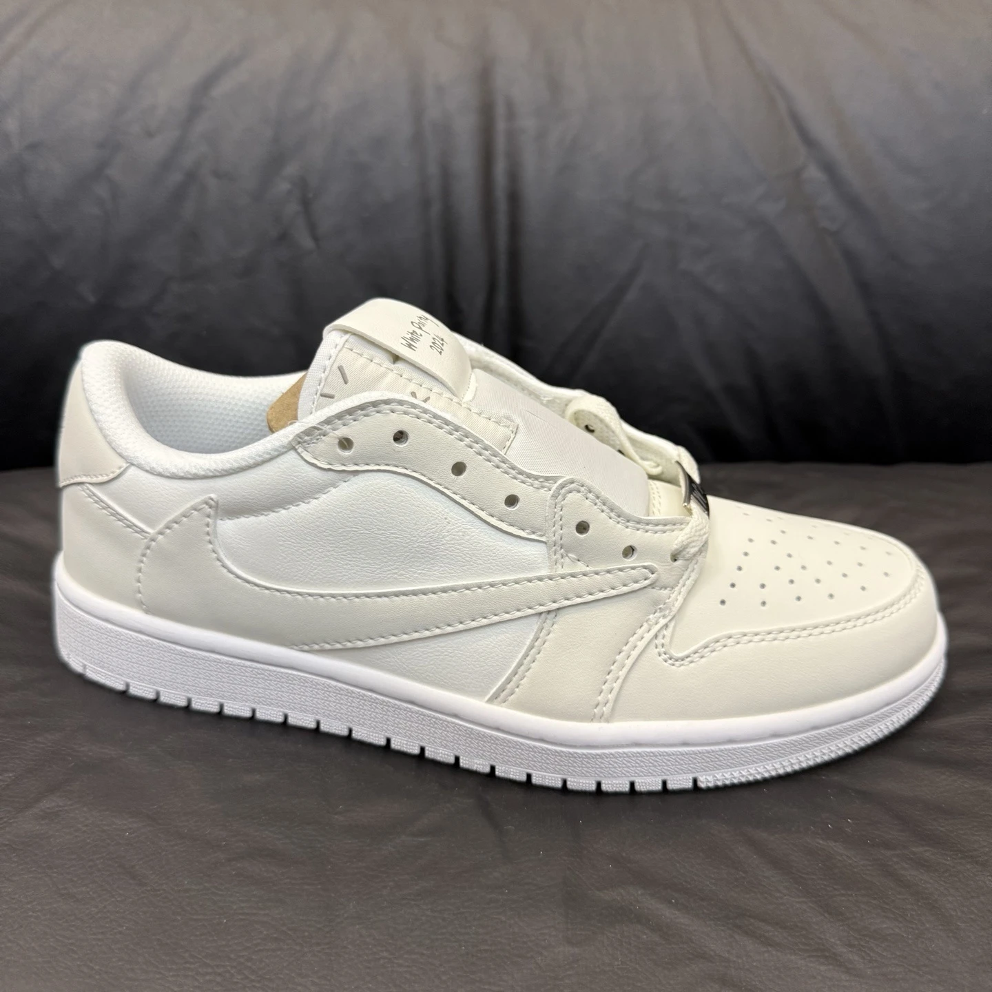 Nike Air Low Triple White Edition