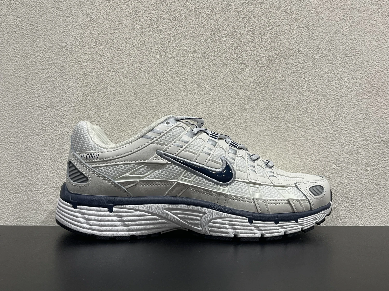 Nike Bomberman Series Sneakers – White, Silver & Navy Blue