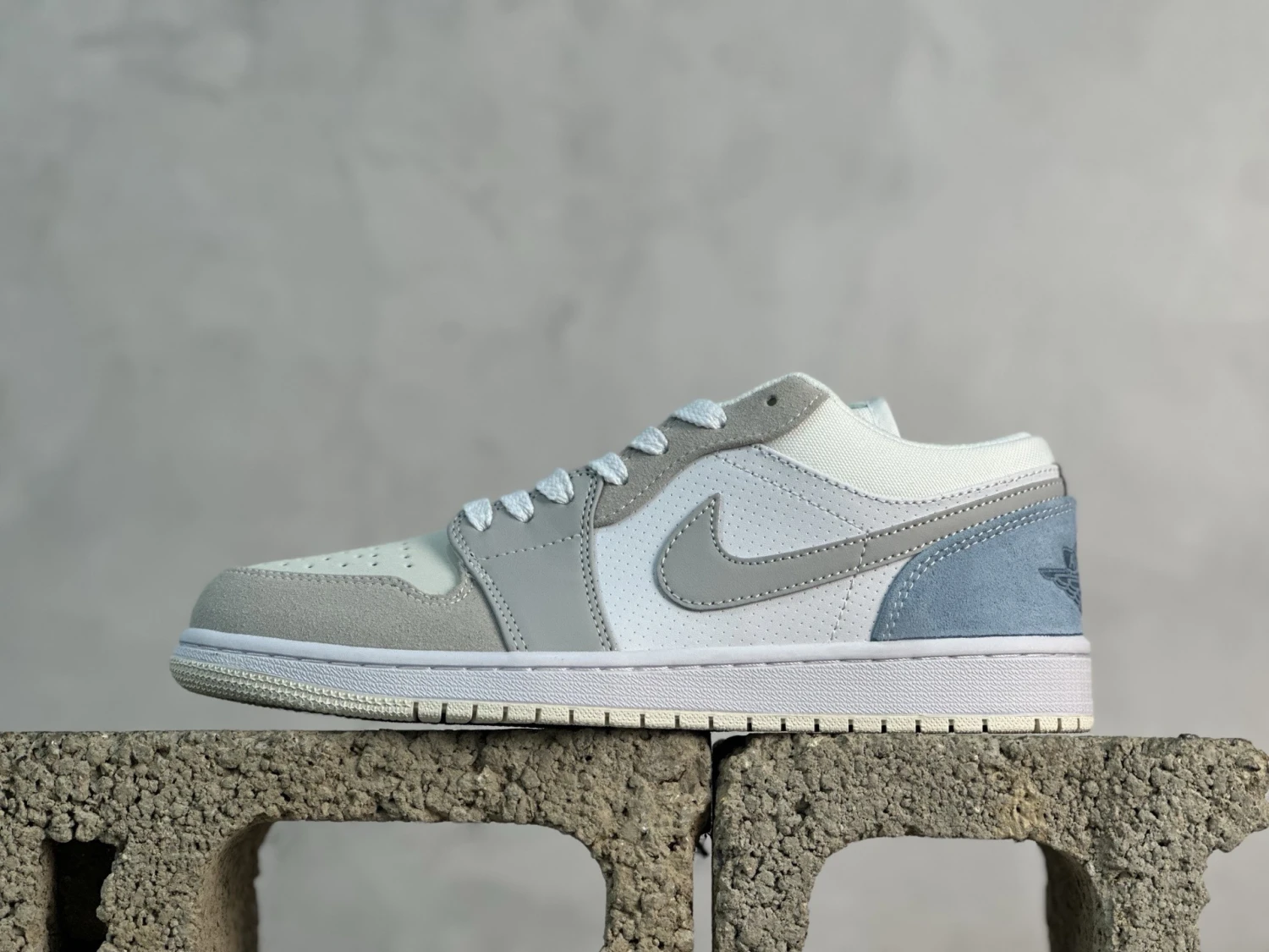 Air Jordan Low – Sail Grey Premium Edition