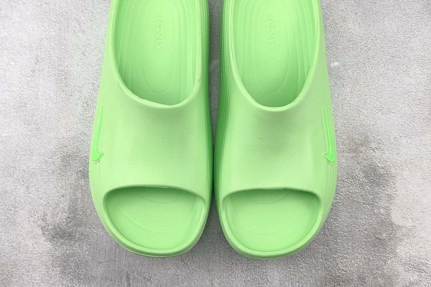 Nike ReactX Slide – Lime Green