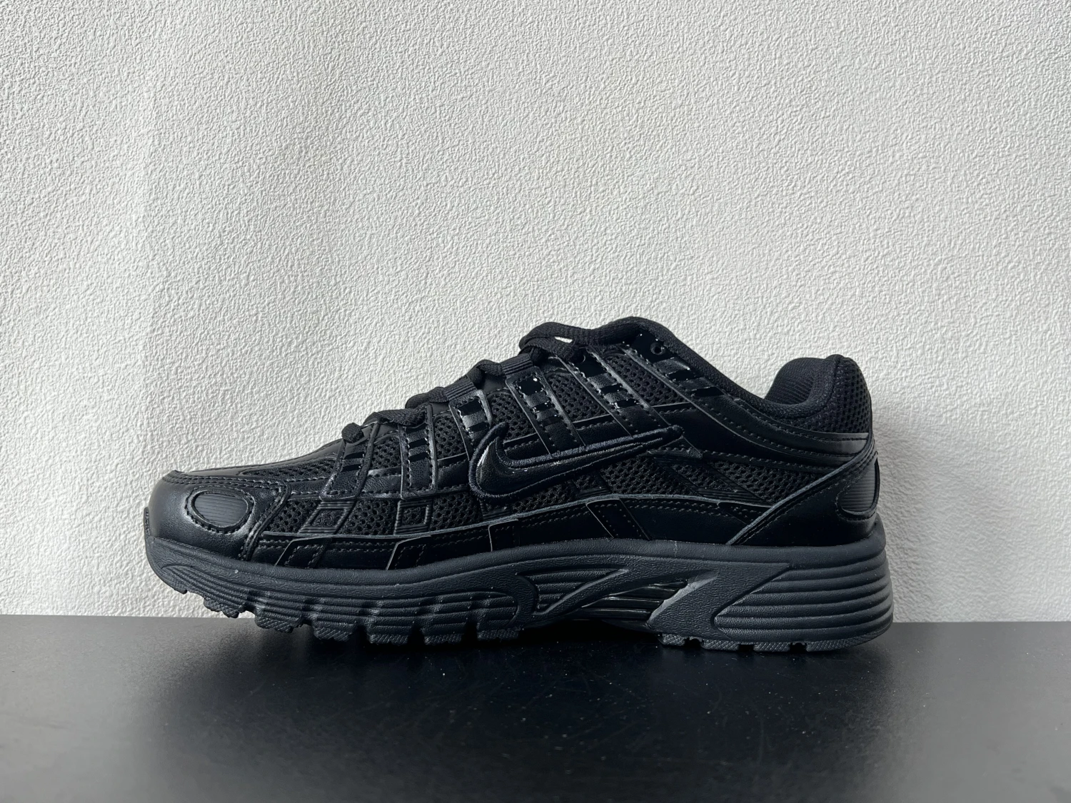 Nike P-6000 Triple Black Running Sneakers – All-Black Retro Lifestyle Shoes