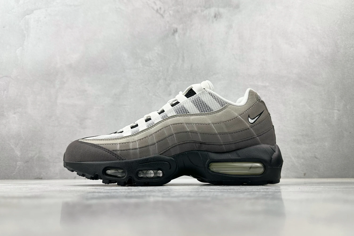 Nike Air Max 95 – White, Grey & Black