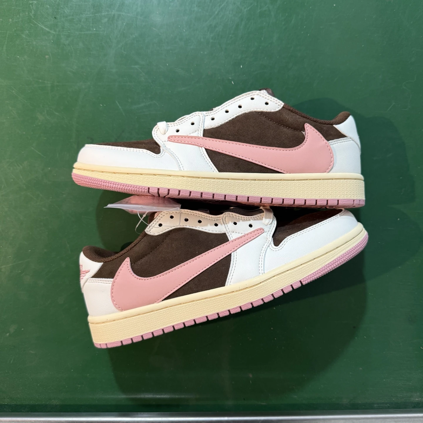 Nike Air Low Premium Mocha Edition
