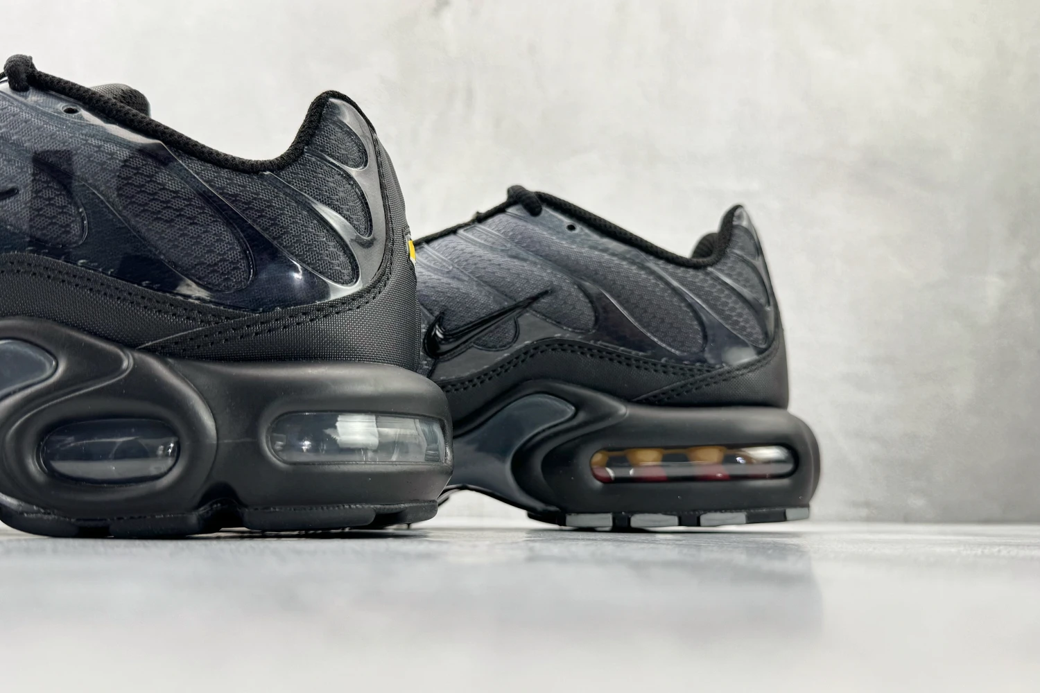 Nike Air Max Plus TN x Paris Saint-Germain – Black & Dark Grey