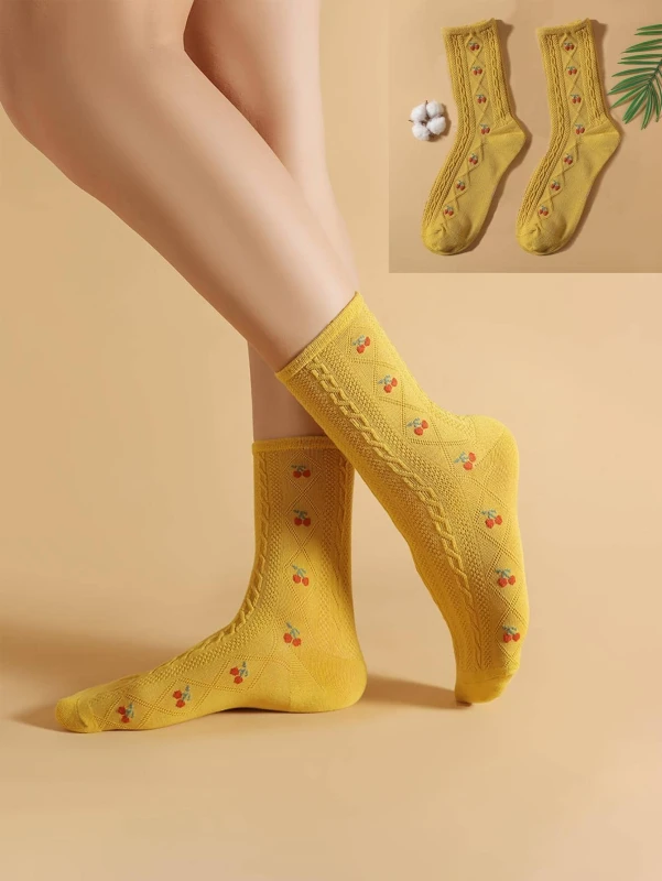 Women’s Cute Cherry Pattern Cotton Mid-Calf Casual Socks