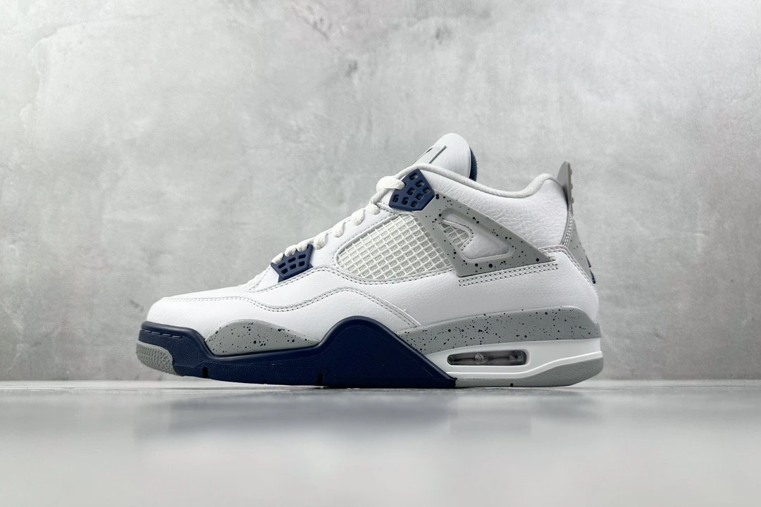 Air Jordan 4 Retro – White & Royal Blue Sneakers
