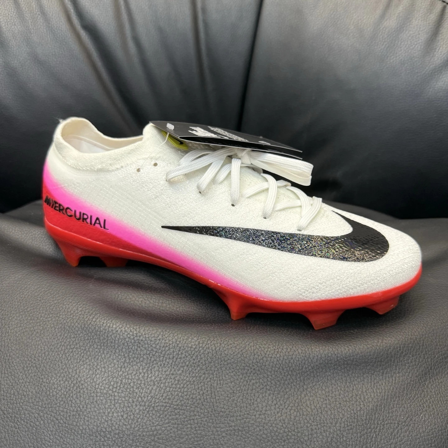 Nike Mercurial Superfly – Pearl White, Black & Crimson Red