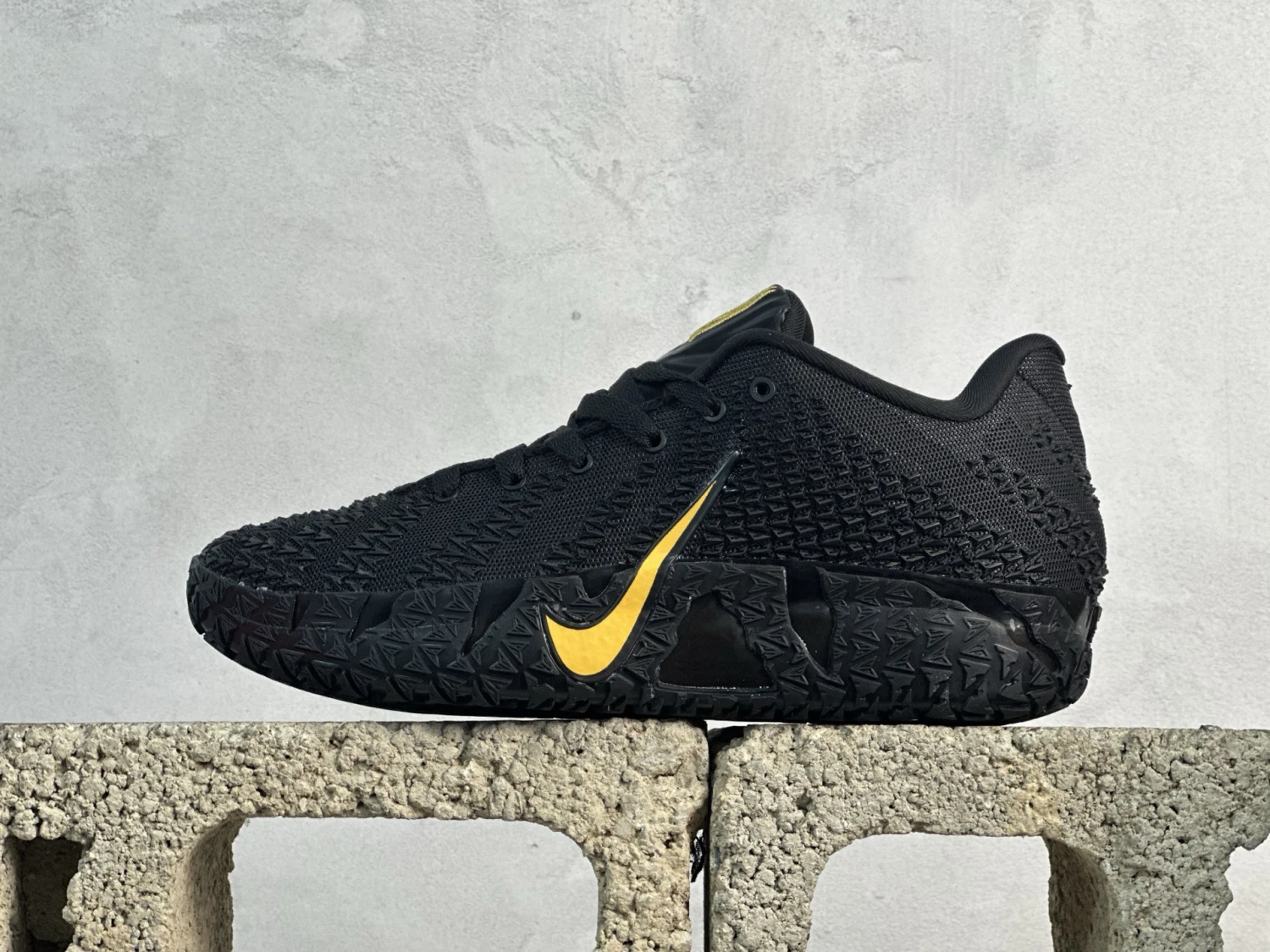 Nike Ja 1 Basketball Shoes – Black & Gold