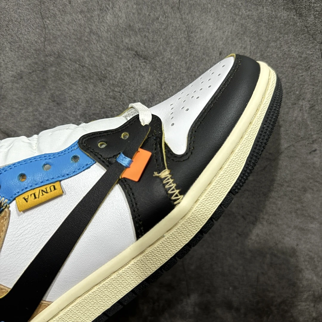 Nike Air Retro Multi-Color
