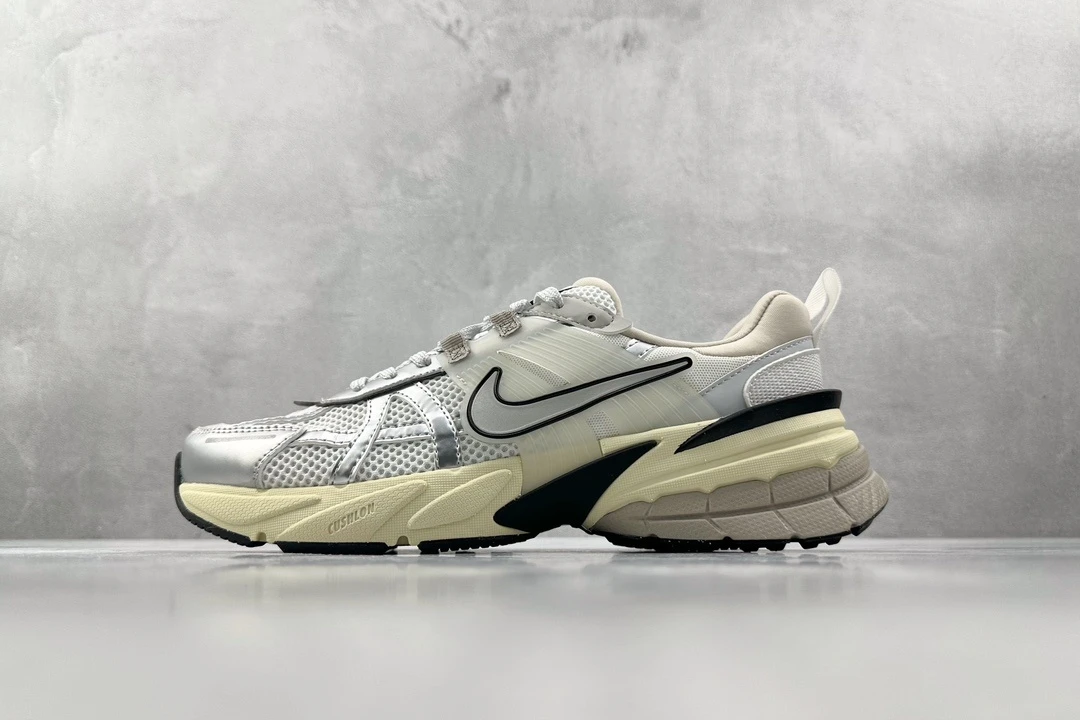 Nike P-6000 – White, Wolf Grey & Black
