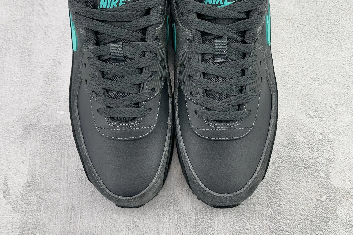 Nike Air Pegasus – Dark Grey & Teal