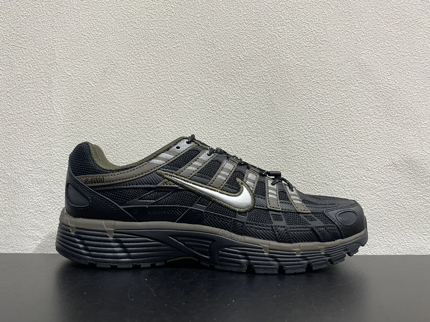 Nike Bomberman Series Sneakers – Black, Olive Green & Gunmetal Grey