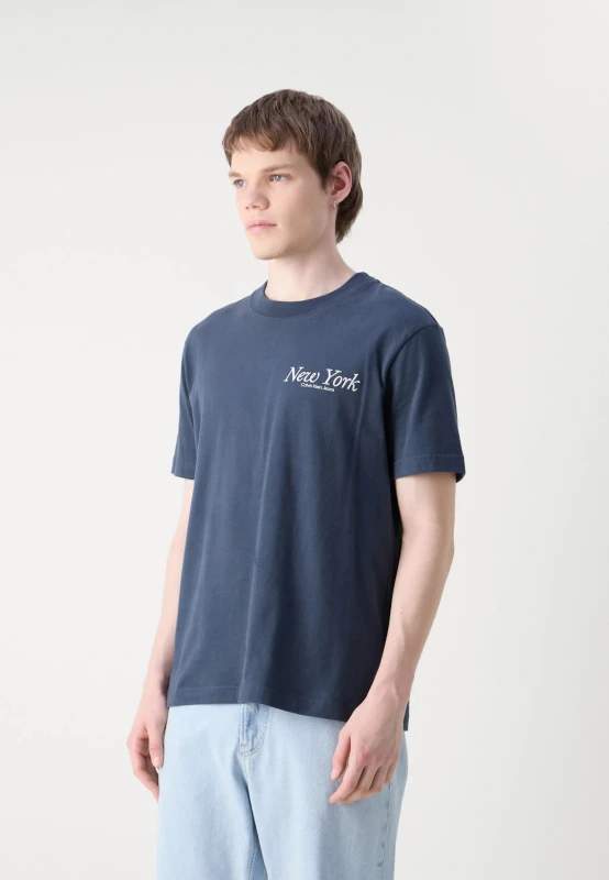Calvin Klein Jeans Men's Blue Cotton T-Shirt – Fall/Winter Classic