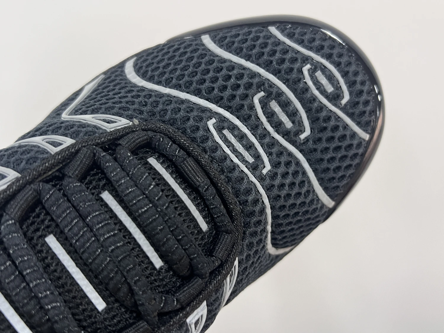 Nike Air Max Plus TN – Black & Silver