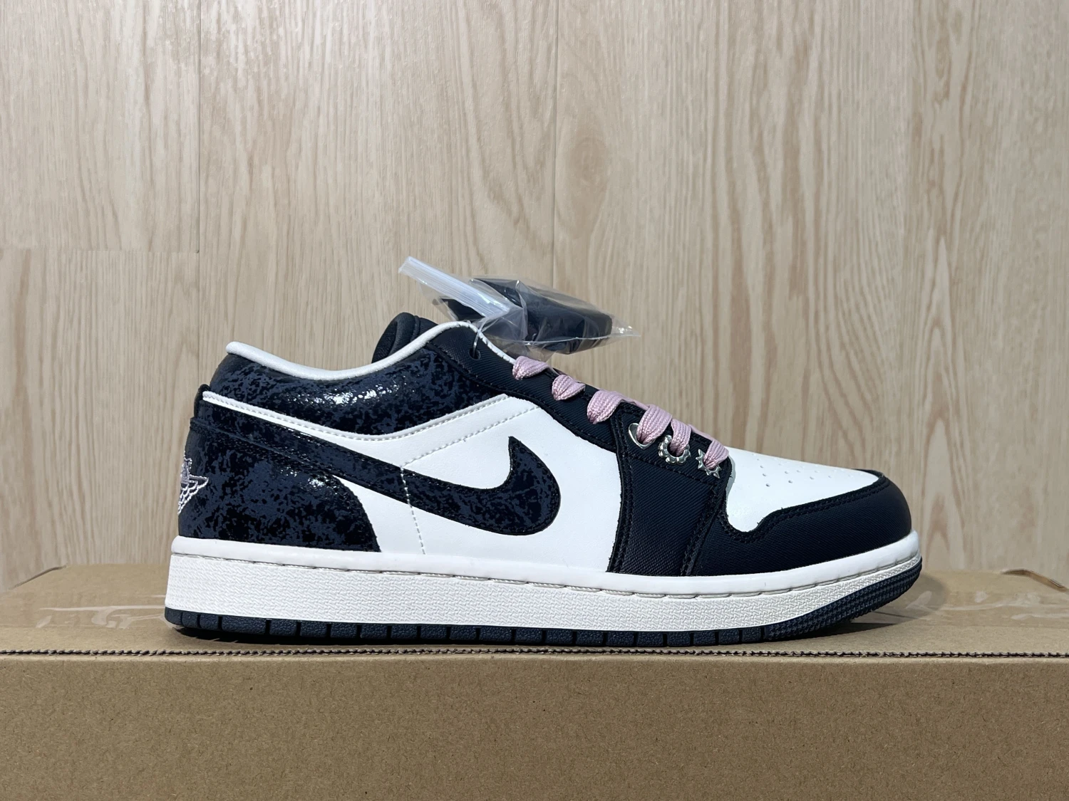 Air Jordan 1 Low Black White Pink Sneaker – Women's Streetwear Edition