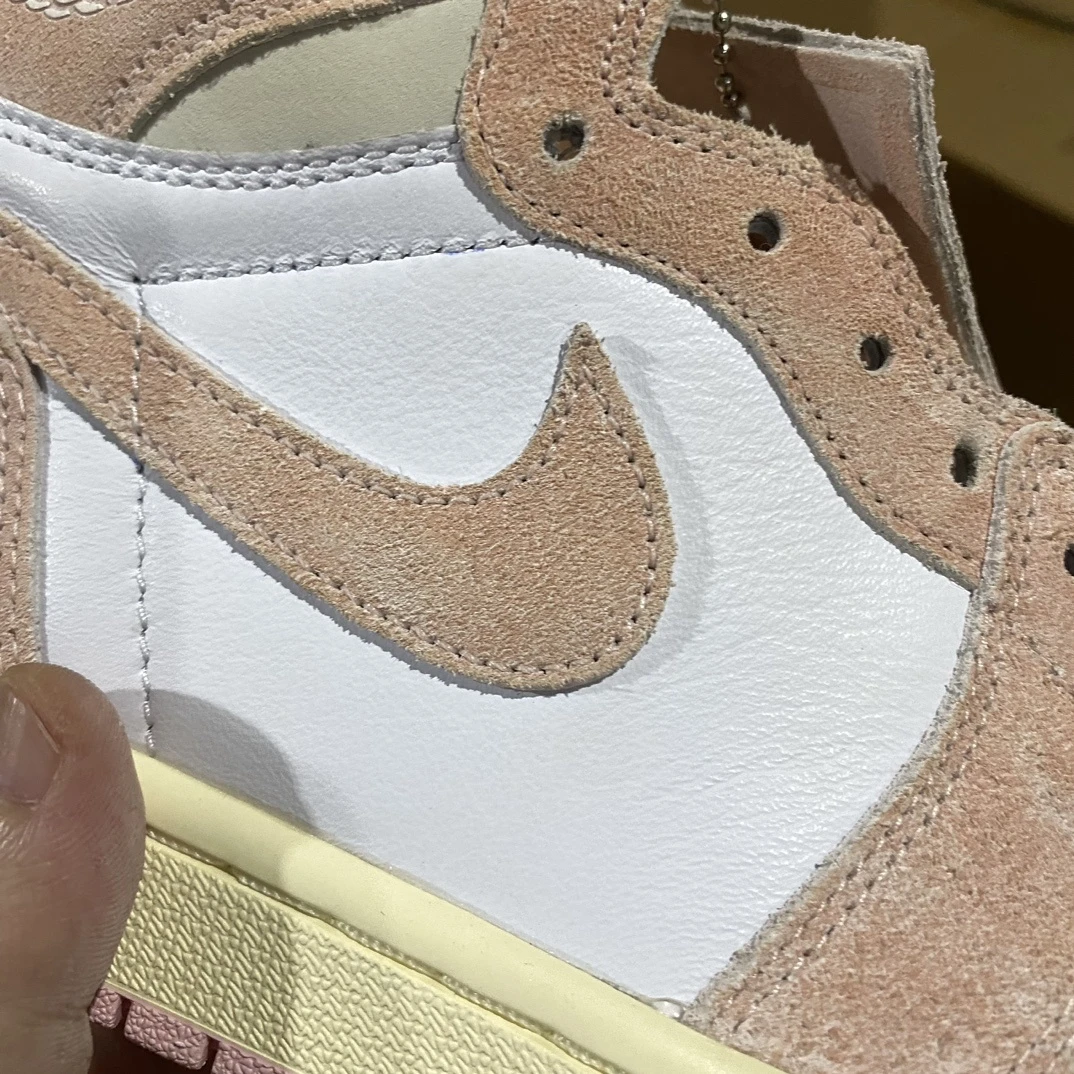 Air Jordan 1 High Sneakers – Pink/White (Soft Pink Suede)