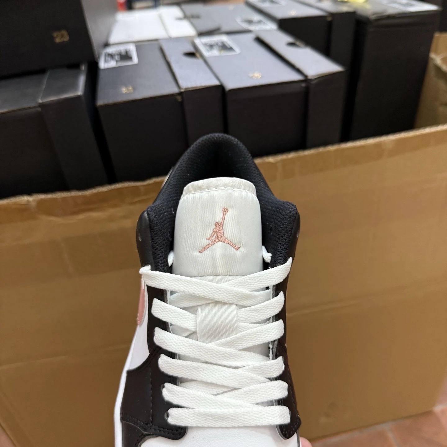 Air Jordan Low Pink Swoosh Edition