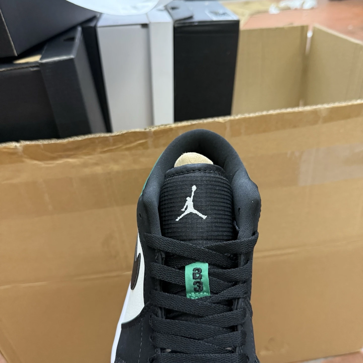 Air Jordan Low – Black & White Classic Edition