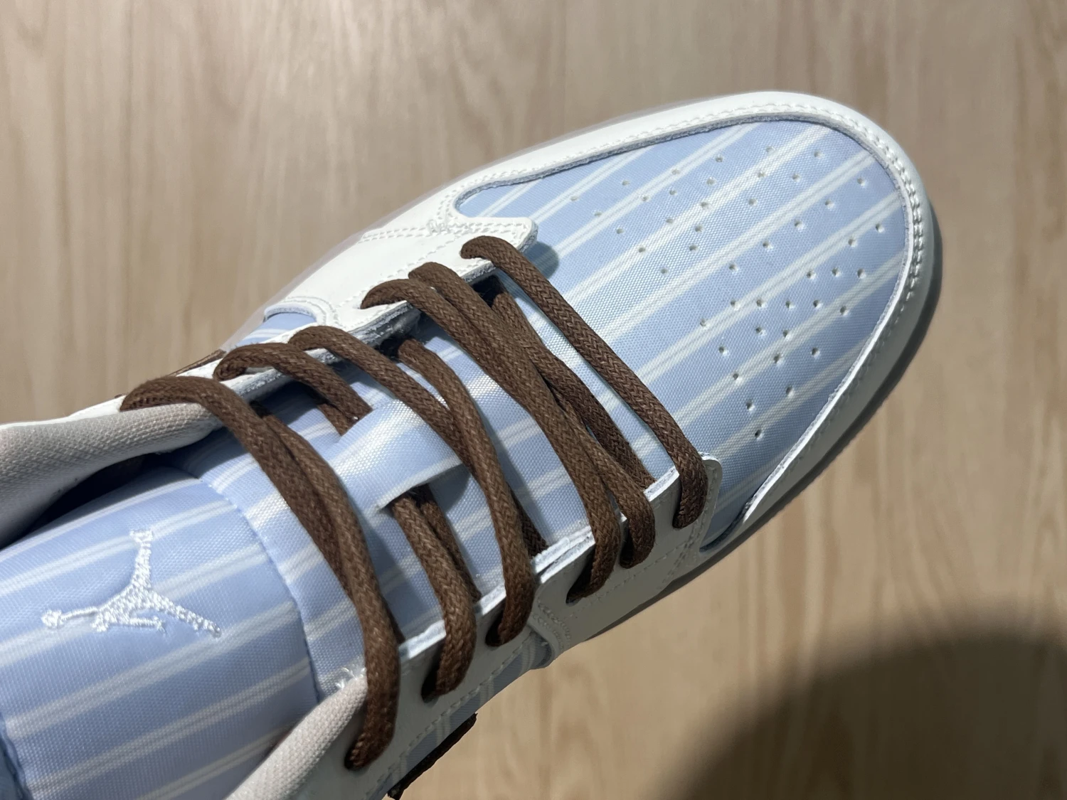 Air Jordan 1 Low UNC Blue Stripe Sneaker – Premium Lifestyle Edition