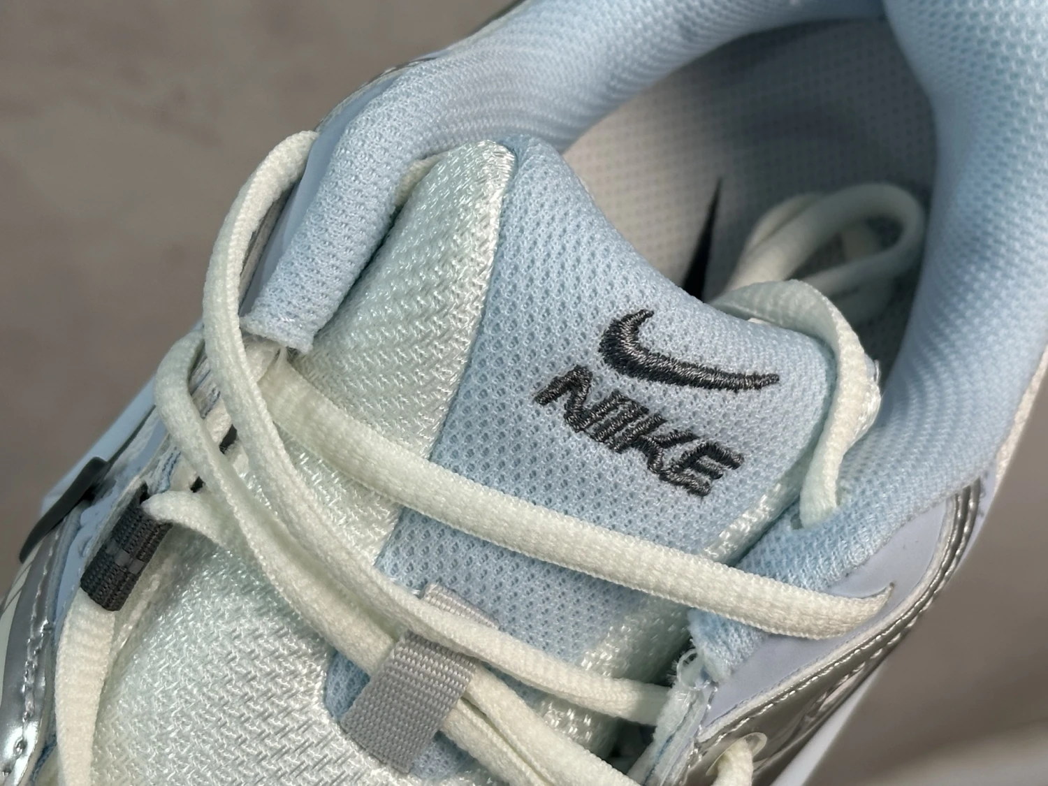 Nike Air Max Moto 2K – White, Metallic Silver & Ice Blue