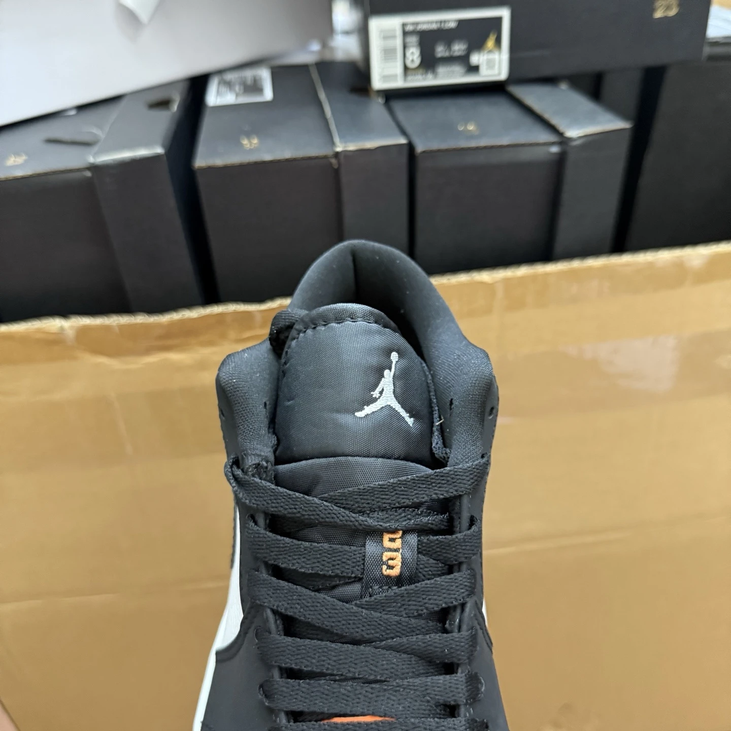 Air Jordan Low – Orange Burst Edition