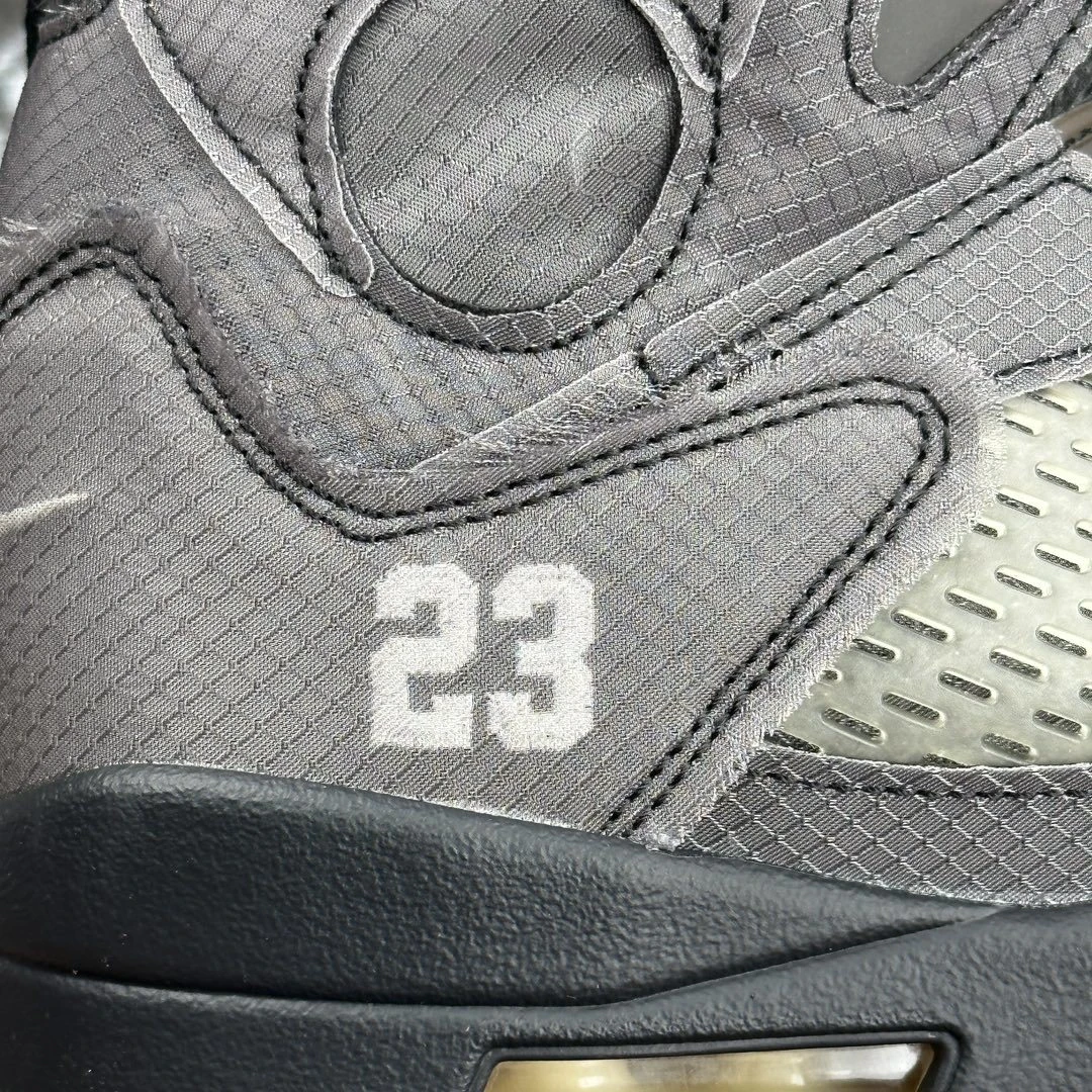 Air Jordan 5 Retro "Off-Noir" Sneakers – Grey/Black/Yellow