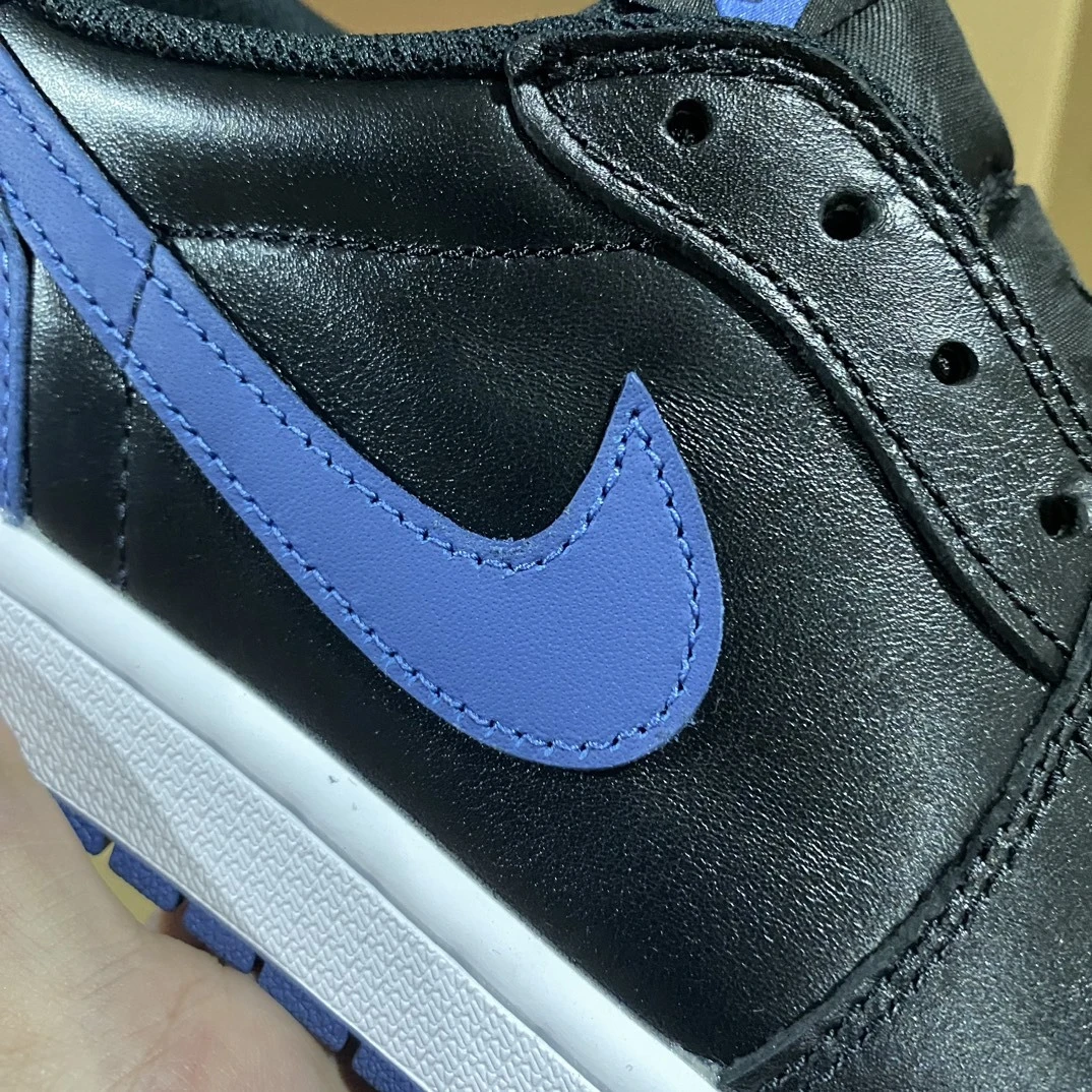 Air Jordan 1 Low Sneakers – Black/Royal Blue