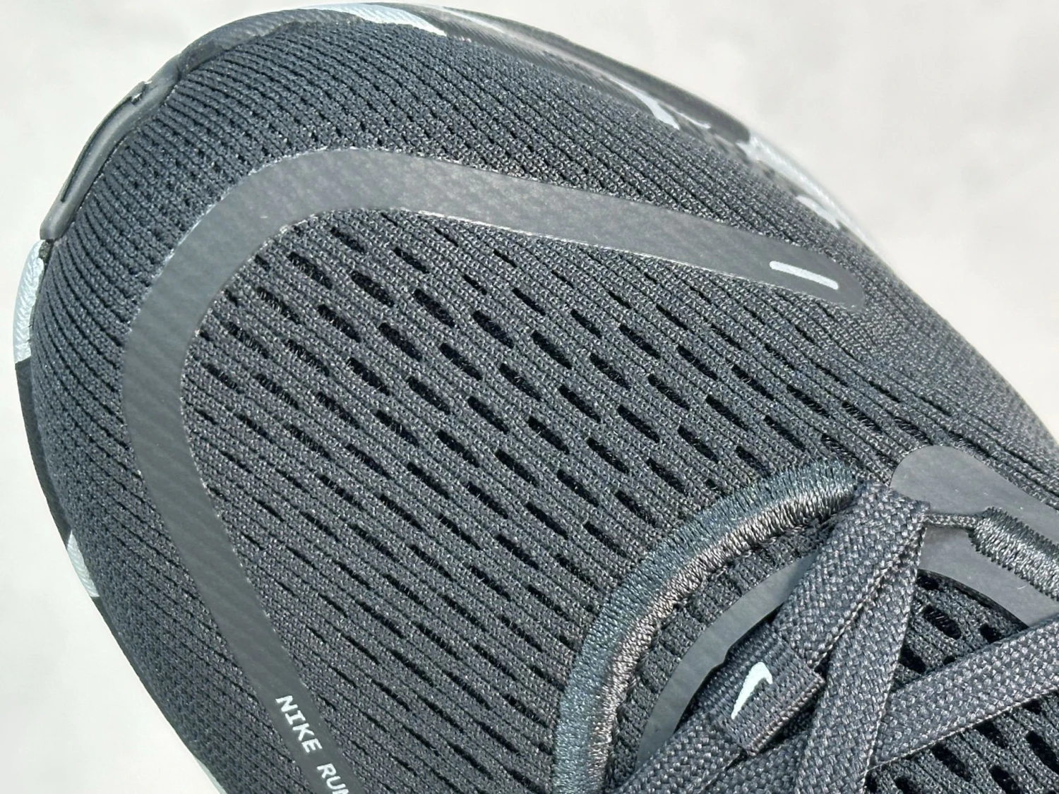 Nike Air Max Road Runner – Triple Black