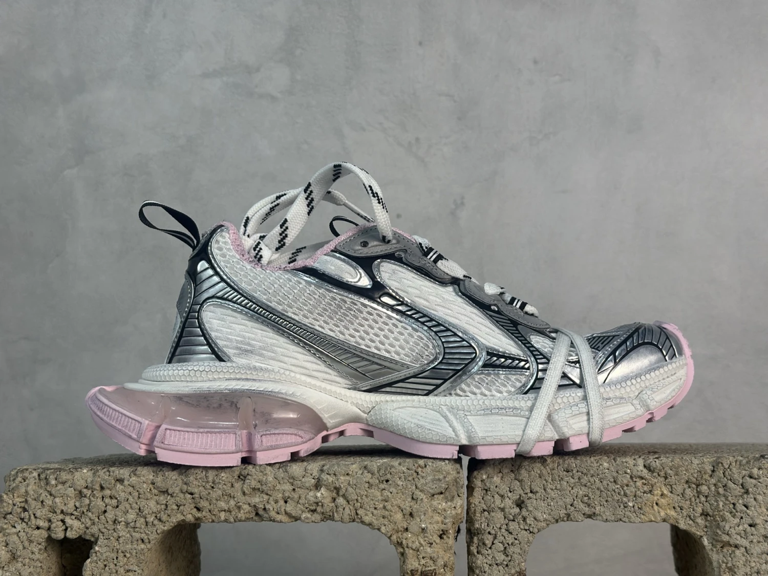 Balenciaga Runner Sneaker – Silver Pink Ice Edition