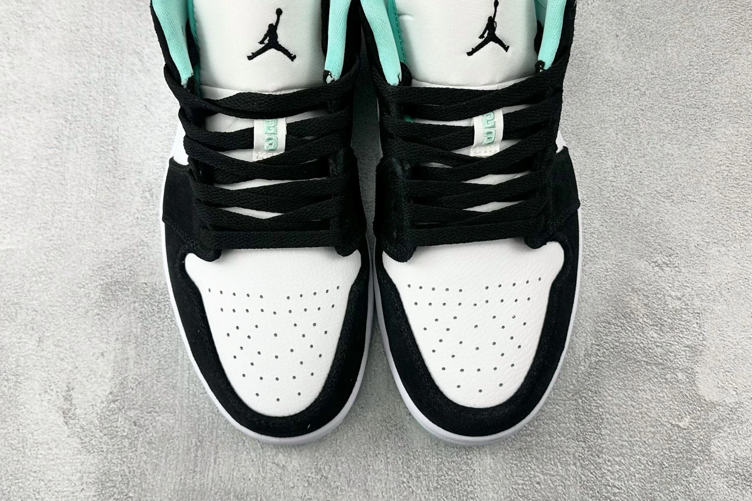 Air Jordan Low Aqua Mint