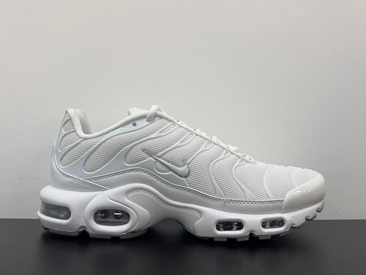 Nike Air Max Plus TN – Triple White